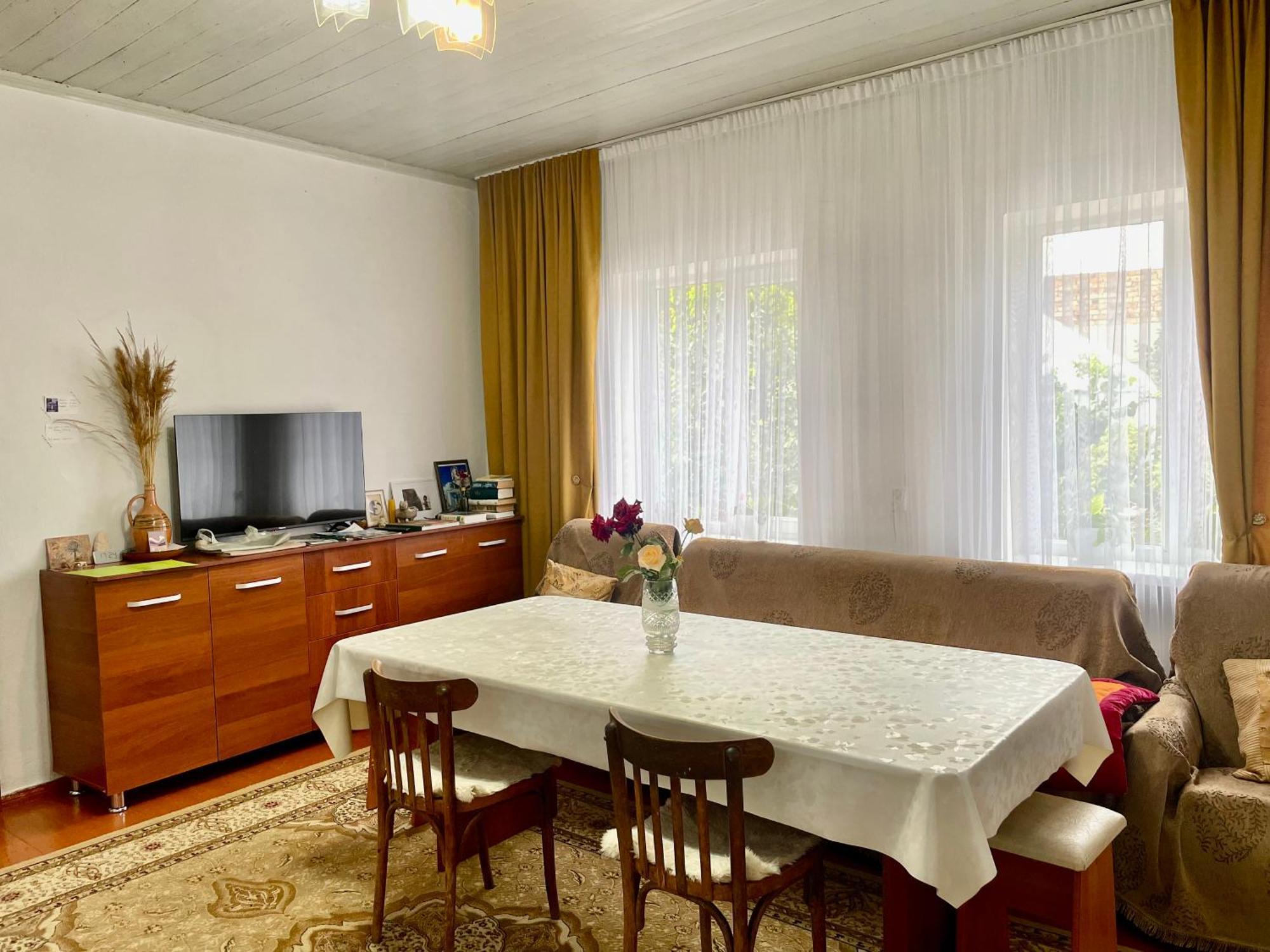 Gulnara Guest House Balykchy Luaran gambar